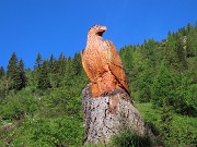 08 Bella l'aquila scolpita su tronco d'abete (2022)